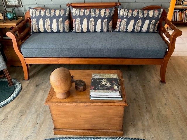 Recovered Replica Miners Bench Perth